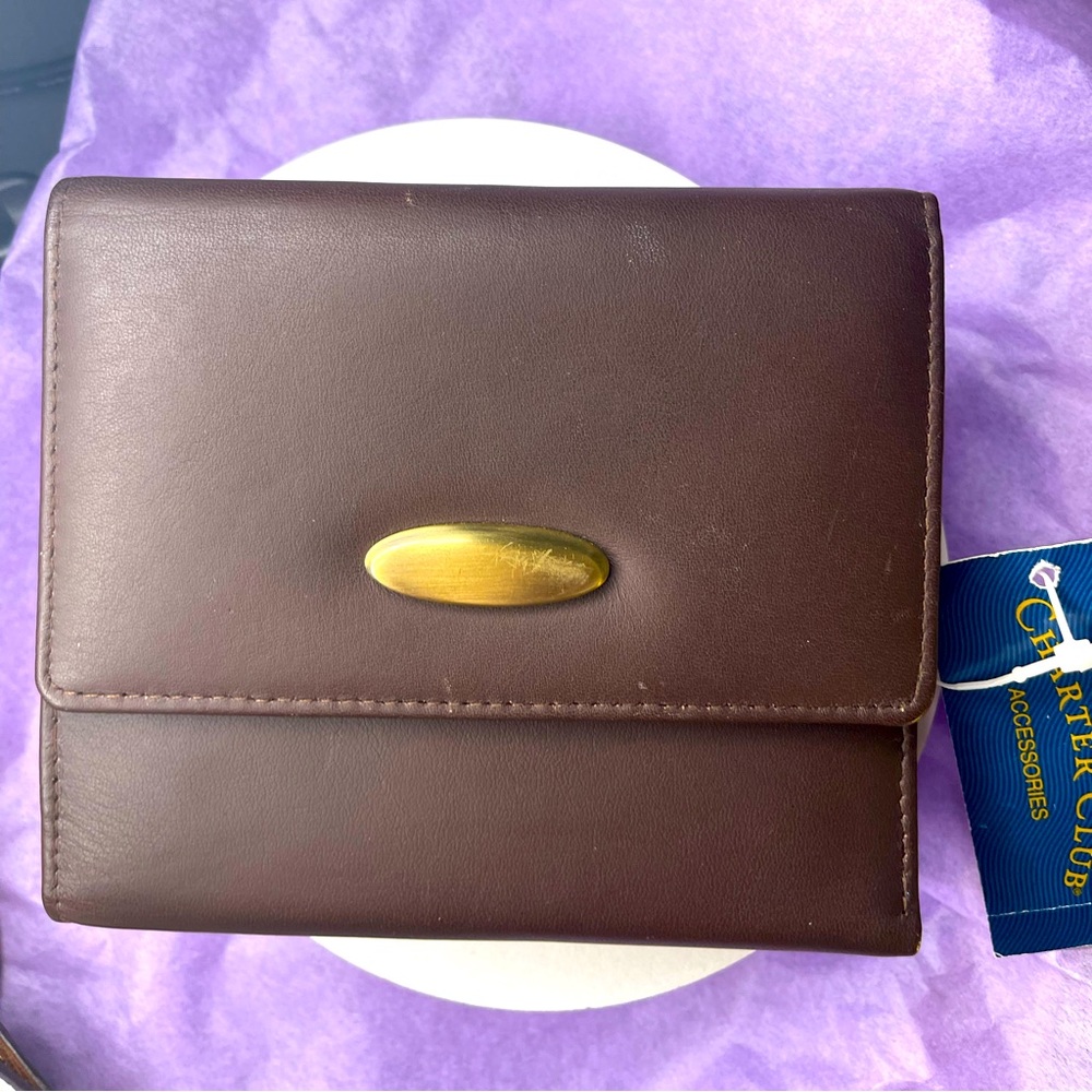 NWT  Charter club brown leather wallet w/ kisslock coin compartment ❤️🎁 🎉